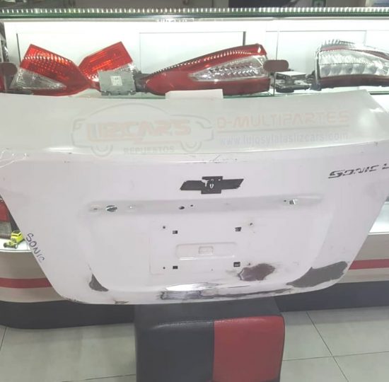 TAPA BAÚL ORIGINAL CHEVROLET SONIC